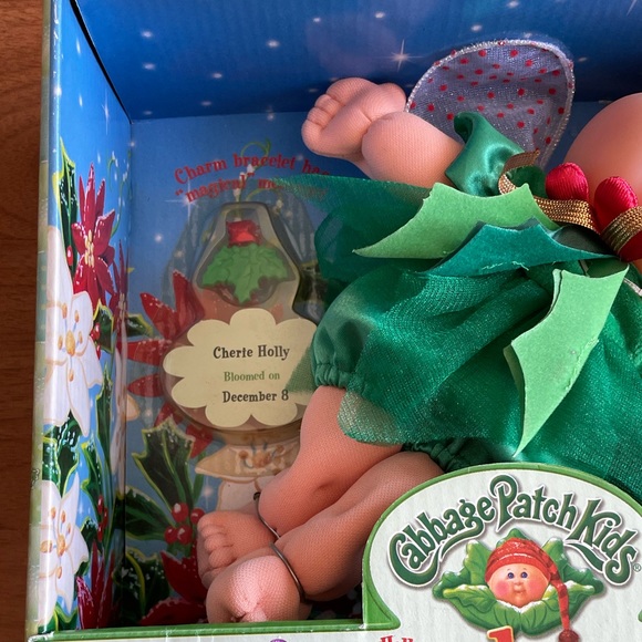 Cabbage Patch kids winter holly garden fairies - Picture 2 of 7